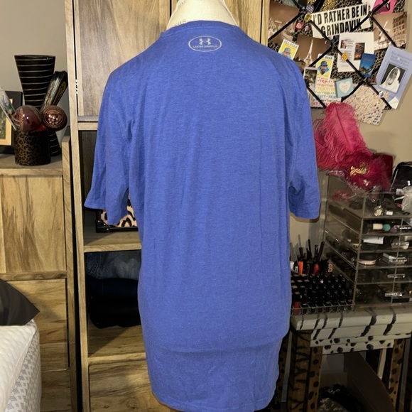 Blue Under Armour Heat Gear T-Shirt - Medium - Picture 3 of 4